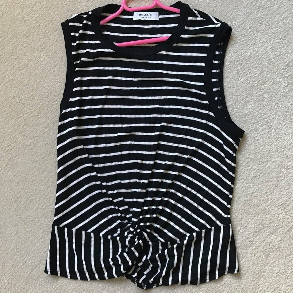 Bailey 44 Black White Sleeveless Striped Top Twist Front Ribbed Size L